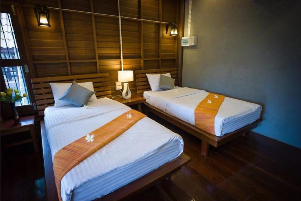 Ruenpruksa Resort Прачуап Кири Кан Екстериор снимка