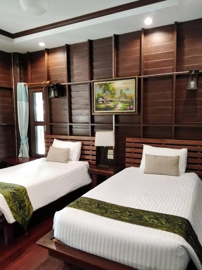 Ruenpruksa Resort Прачуап Кири Кан Екстериор снимка
